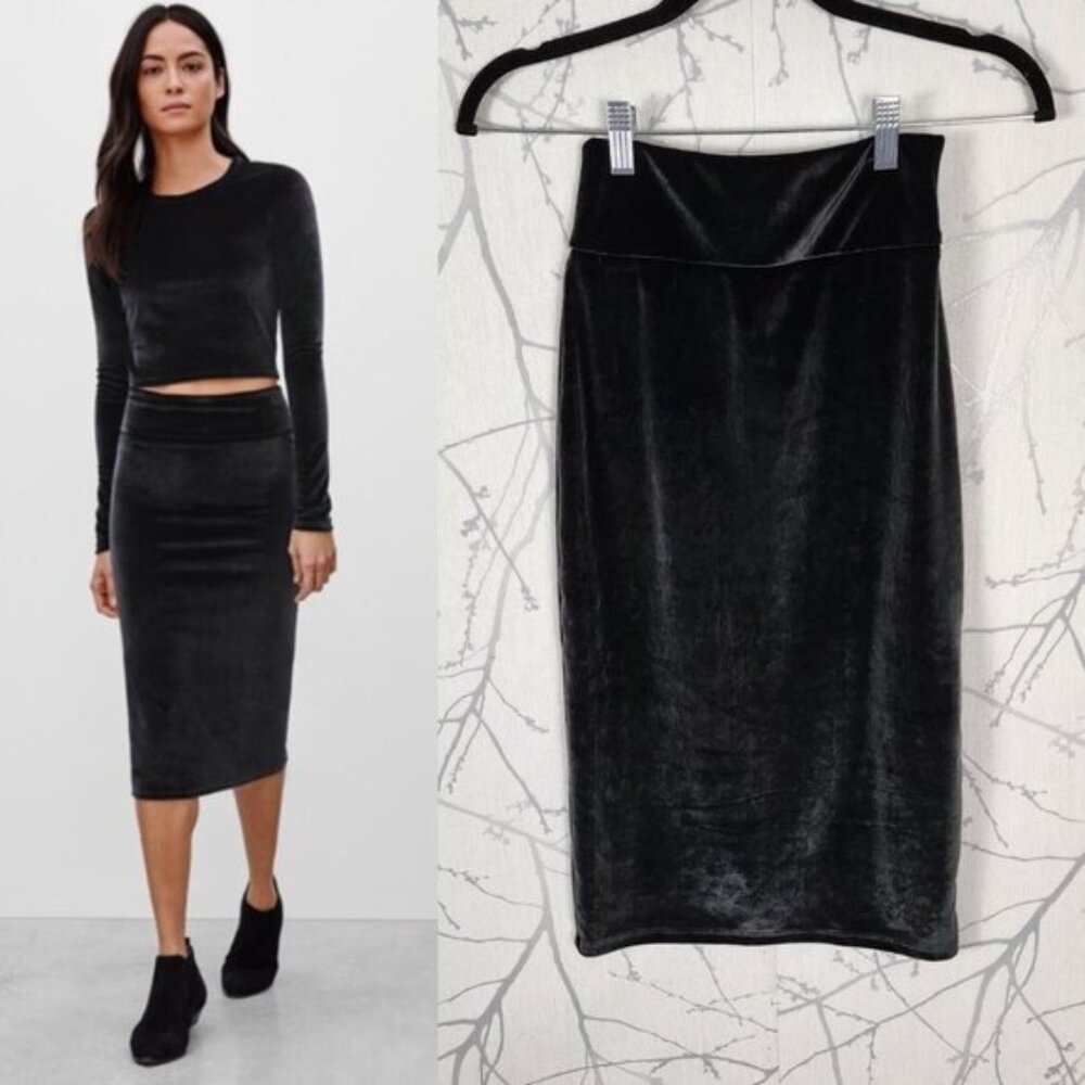 Wilfred Free Black Crushed Velvet Bela Midi Pencil Skirt